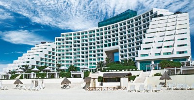Live Aqua Beach Resort Canc&uacute;n      